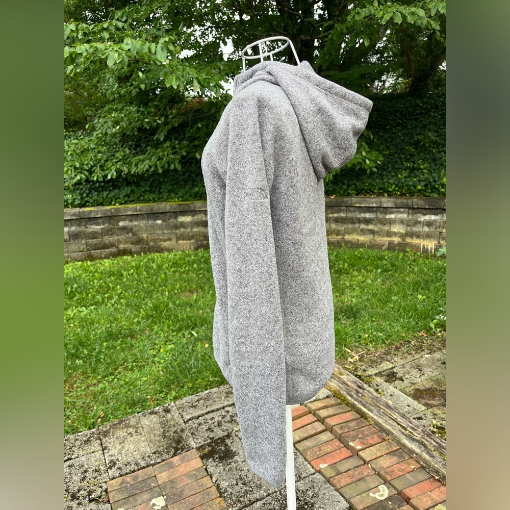 The North Face Gray Crescent Sunshine Button & Zip Hoodie - Picture 3 of 15